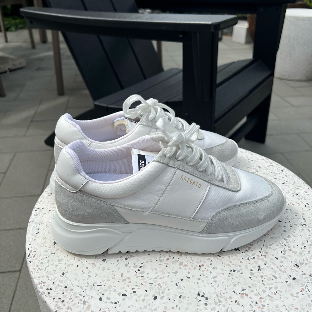 Axel Arigato Genesis Vintage Runner Sz 7.5 (38 EU)